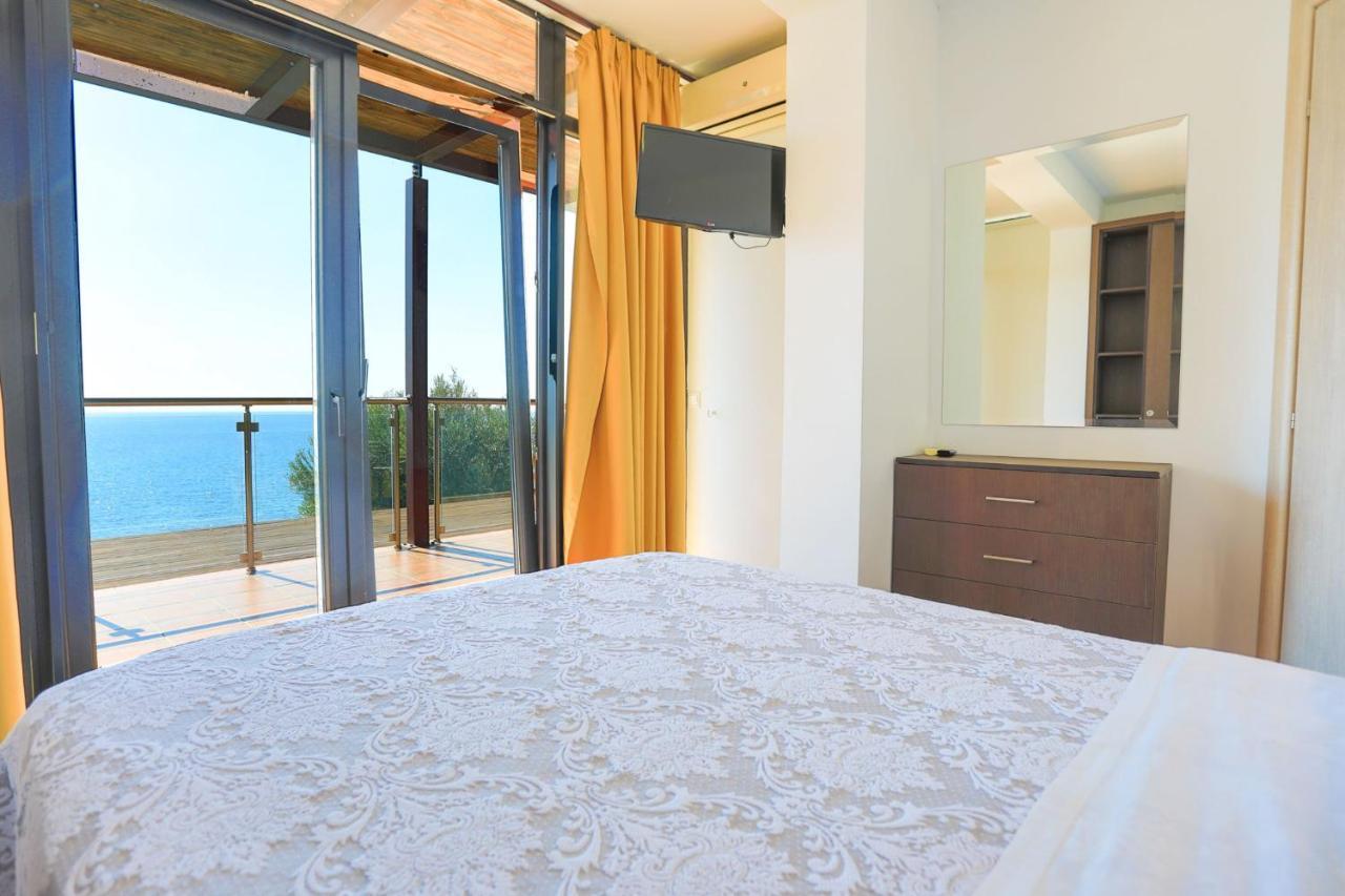 Kalma Villa Dio Nea Moudania Dış mekan fotoğraf